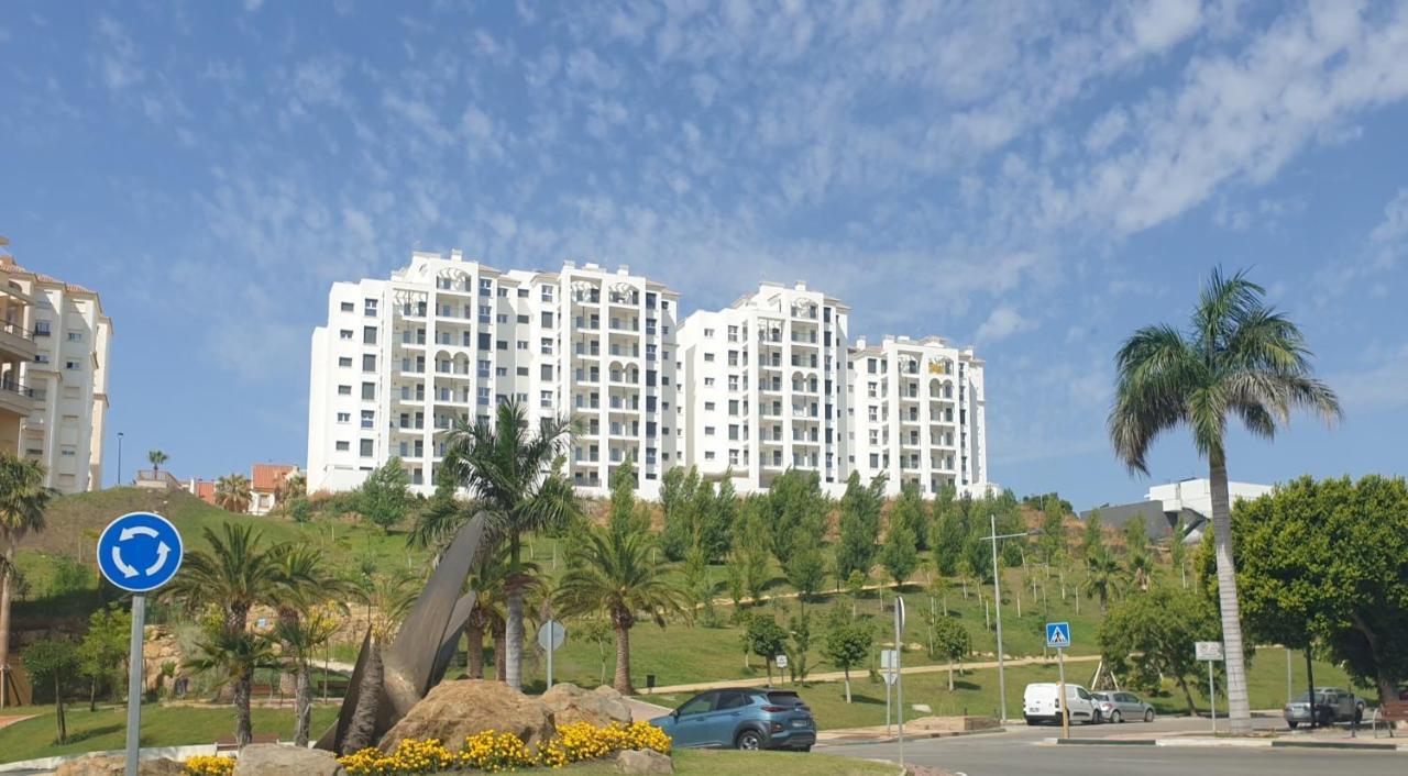 Апартаменти Estepona Puerto Екстер'єр фото